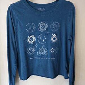 Rebellious One Moon & Sun Longsleeve T-shirt Juniors Size Large
